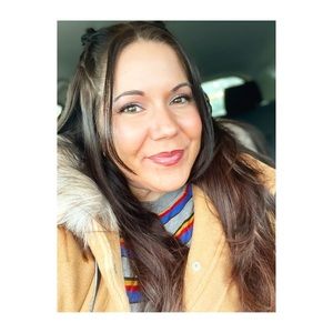 Meet your Posher, Kimberly